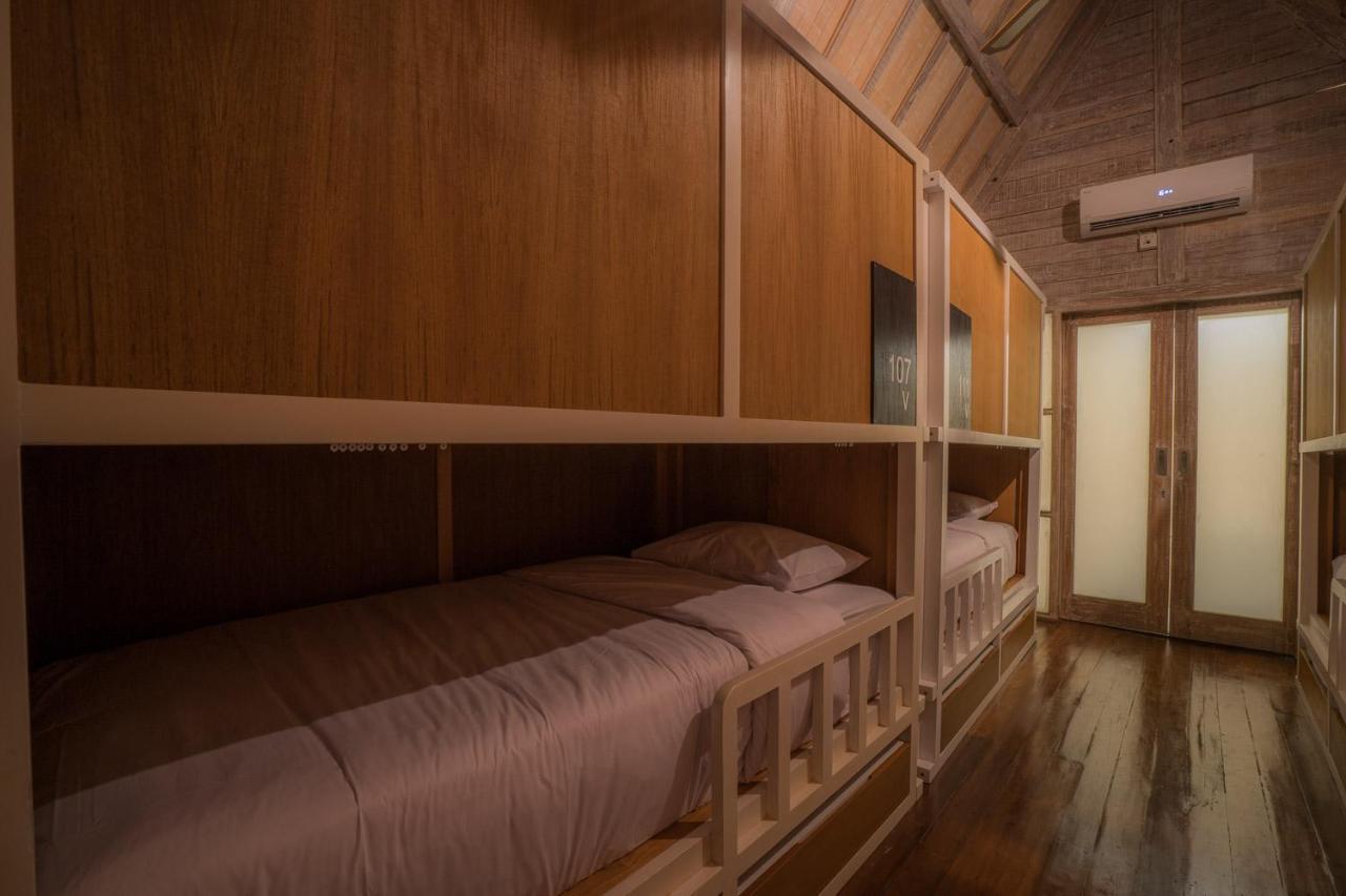 Kamaran Hostel Canggu  Ngoại thất bức ảnh